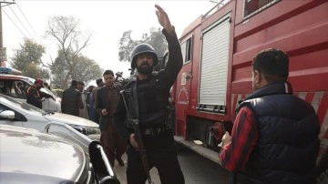 Pakistan'da siyasi parti kongresini hedef alan bombalı saldırıda 20 kişi öldü