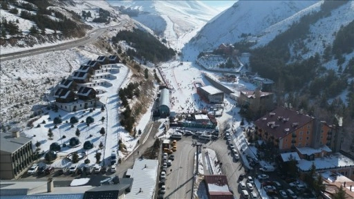 Paland&ouml;ken'de yılbaşı dolu dolu ge&ccedil;ecek