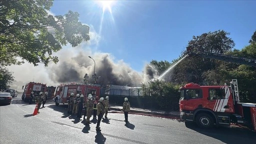 Pendik'te İSKİ'ye ait arıtma tesisinde çıkan yangın söndürüldü