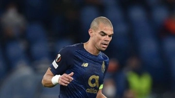 Pepe, UEFA Şampiyonlar Ligi tarihinin gol atan en yaşlı futbolcusu oldu