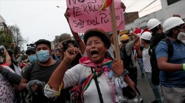Peru'da hükümet karşıtı gösterilerde hayatını kaybedenlerin sayısı 60'a çıktı