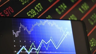 Petrol fiyatlarındaki her 10 dolarlık y&uuml;kselişin k&uuml;resel enflasyonu y&uuml;zde 0,2 yukarı &ccedil;ekmesi bekleni
