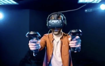 Pin-Up &Ccedil;evrimi&ccedil;i Kumarhanesi Bağlamında VR ve AR Oyunlarının Geliştirilmesi