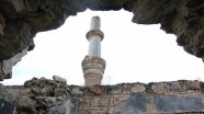 Pirlepe'nin Osmanlı camisi onarılmayı bekliyor