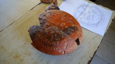 Pisidia Antiokheia Antik Kenti'nde 1500 yıllık lit&uuml;rjik kap bulundu