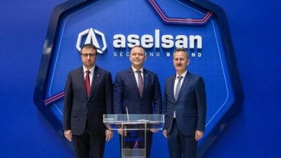 Polonya Cumhurbaşkanı Nawrocki'den ASELSAN G&ouml;lbaşı Tesisleri'ne ziyaret