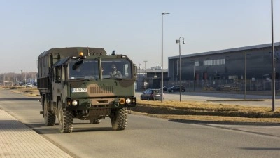 Polonya hava sahasını ihlal eden kimliği belirsiz cismin par&ccedil;aları bulundu
