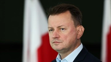 Polonya Savunma Bakanı Blaszczak, Belarus sınırına ek asker talebini onayladı