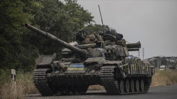 Polonya ve Almanya Ukrayna'ya tank gönderdi