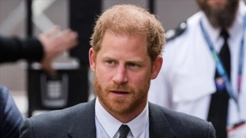 Prens Harry, İngiltere'deyken polis korumasının kaldırılması kararına karşı açtığı davayı kaybe