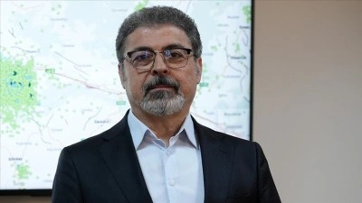 Prof. Dr. S&ouml;zbilir'den deprem fırtınası yaşayan Sındırgı i&ccedil;in iyi haber
