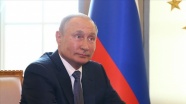 Putin, Afrika ile 'askeri-teknik iş birliğini' geliştirmek istiyor