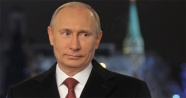 Putin başkanlık için resmen aday oldu