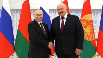 Putin: Belarus bizim için kelimenin tam anlamıyla müttefiktir
