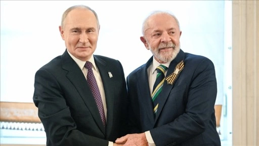 Putin, Brezilyalı mevkidaşı Lula da Silva ile telefonda görüştü