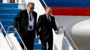 Putin'den Orta Asya'daki Rus üslerine ziyaret
