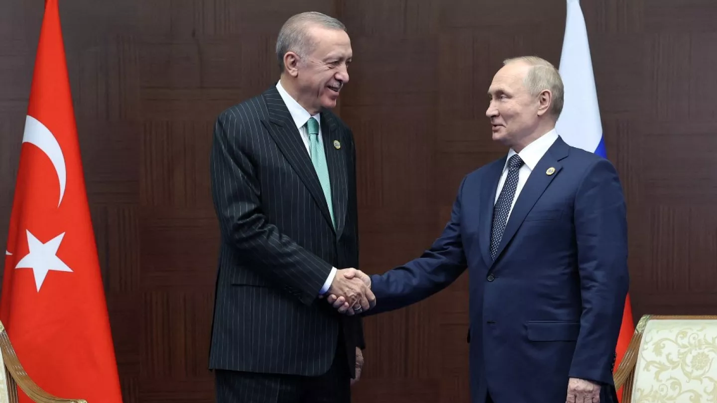 Putin, Erdoğan'la görüştü, Türkiye Cumhuriyeti'nin 100. Yıldönümünü kutladı