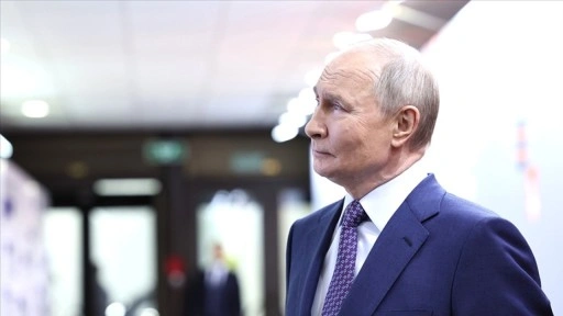 Putin'in 25 yıllık hikayesi Kremlin Sarayı'ndaki evinde çekilen belgeselle anlatıldı