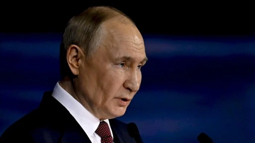 Putin, Rusya'nın Avrupa'ya saldıracağına y&ouml;nelik iddiaların "sa&ccedil;malık" olduğunu