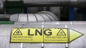 QatarEnergy ve Shell, Hollanda'ya 27 yıllık LNG tedariki için anlaştı