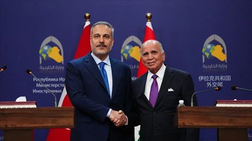 Irak'ta devlete bağlı gazete, Türkiye ile yapılan su anlaşmasını manşetten gördü