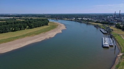 Ren Nehri'nde su seviyesinin d&uuml;şmesi Almanya ekonomisini tehdit ediyor