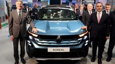 Renault'un Boreal modeli banttan indirildi