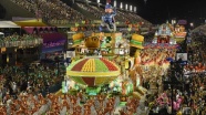 Rio Karnavalı geçit töreni Kovid-19 nedeniyle 2021&#039;de yapılamayacak