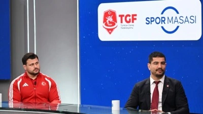 Rıza Kayaalp ve Taha Akg&uuml;l, AA Spor Masası'na konuk oldu