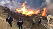 Rize&#039;de Gölyayla köyünde çıkan yangına müdahale ediliyor