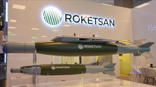 Roketsan, IDEF 2025'te savunma sanayisi alanında stratejik sözleşmelere imza attı