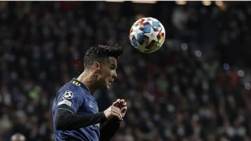 Ronaldo rekor kırdı, Manchester United kazandı