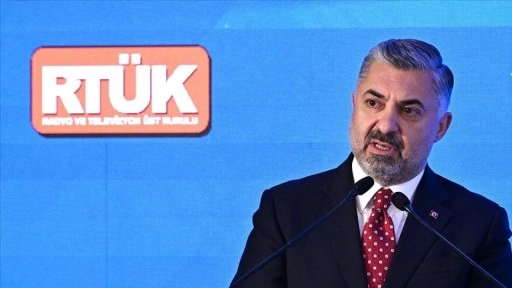 RTÜK Başkanı Şahin'den Hazreti Muhammed'in karikatür çizimini yayımlayan dergiye tepki