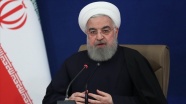 Ruhani İran&#039;daki seçimlerde partili sisteme geçilmesini istedi
