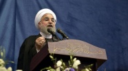 'Ruhani'ye projelerini bitirme fırsatı verelim'