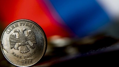 Rus ekonomisi 3 yılın ardından ilk kez k&uuml;&ccedil;&uuml;ld&uuml;