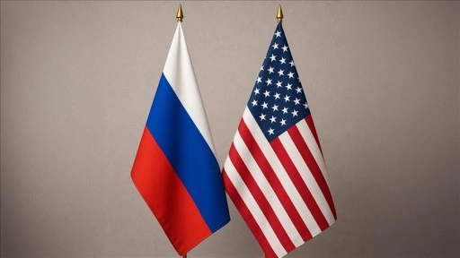 Rus heyeti, Putin ile Trump'ın görüşme yapacağı Alaska'ya ulaştı