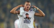 Rus oyuncunun tişörtüne 10 maça kadar ceza gelebilir