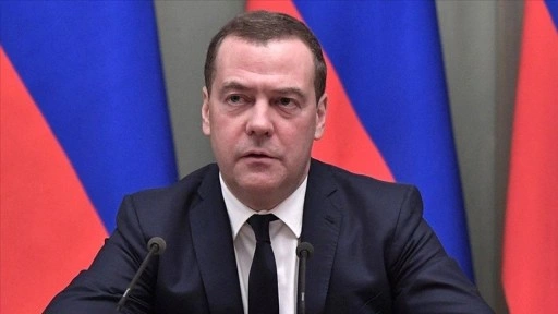 Rusya: Barışçıl başkan olarak gelen Trump, ABD için yeni savaş başlattı