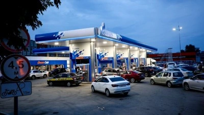 Rusya benzin ihracat yasağını uzattı