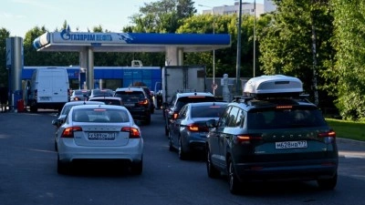 Rusya'da akaryakıt kısıtlaması uygulanan b&ouml;lge sayısı 16'ya y&uuml;kseldi