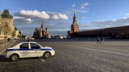 Rusya&#039;da Kovid-19 vaka sayısı 438&#039;e yükseldi, 65 yaş üstü olanların sokağa çıkması yasakla
