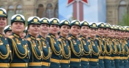 Rusya’dan Zafer Bayramı’nda Kızıl Meydan’da gövde gösterisi