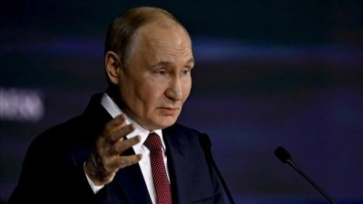 Rusya Devlet Başkanı Putin, &uuml;lkedeki akaryakıt sorunlarının ge&ccedil;ici olduğunu s&ouml;yledi