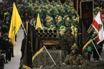 Rusya, İsrail’i Hizbullah ile terbiye eder mi? -Ömür Çelikdönmez yazdı-