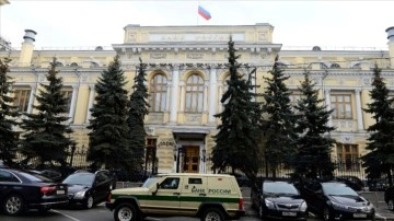 Rusya Merkez Bankası Başkanı Nabiullina: Ekonomimiz zorlu bir yapısal dönüşüm sürecine giriyor