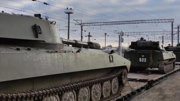 Rusya yarın balistik füzelerin de deneneceği askeri tatbikat yapacak