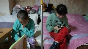 Rusya'nın saldırısı nedeniyle kanser hastası çocuklar sığınaklara alındı