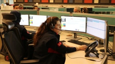 R&uuml;ya tabiri isteyen de takma dişi kaybolan da 112'yi aradı