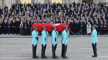 Saadet Partisi Kocaeli Milletvekili Bitmez için Meclis'te cenaze töreni düzenlendi